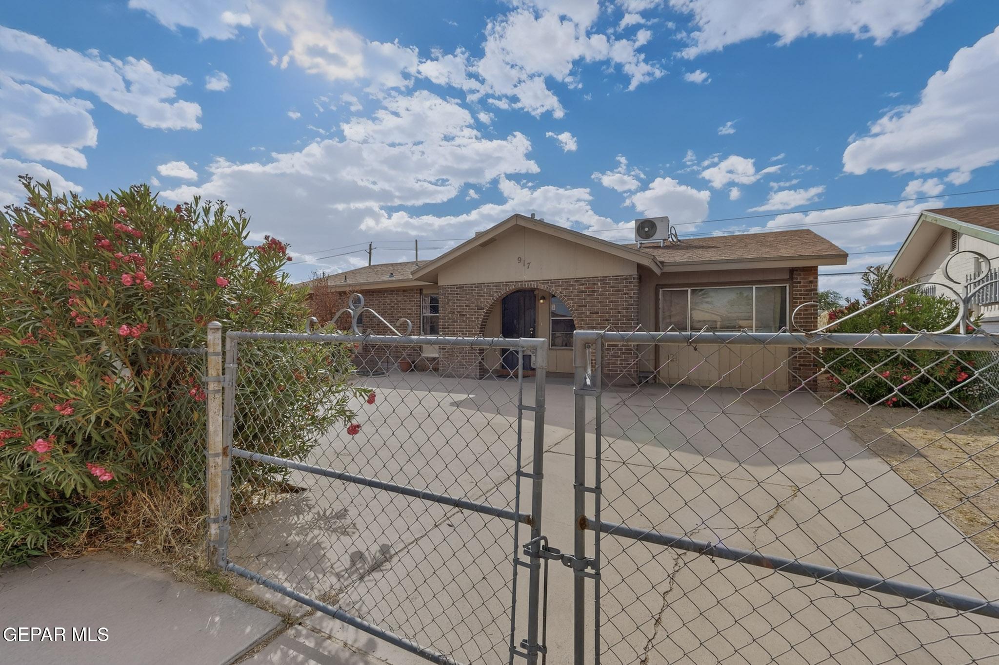 917 Marigold Way El Paso, TX 79907 - Photo 38 of 38 a view of a house with a yard