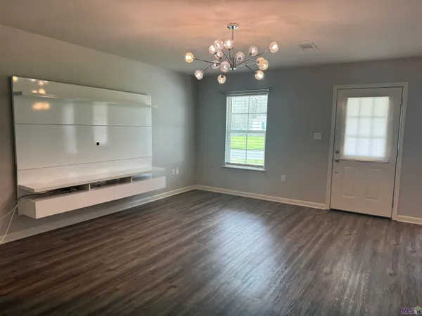 $1,600 | 1501 Ravier Lane, Sunshine, LA 70780