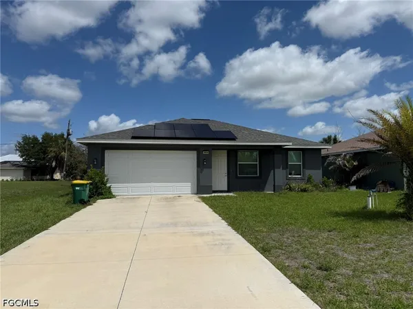 $1,800 | 30030 Red Pine Road, Punta Gorda, FL 33982