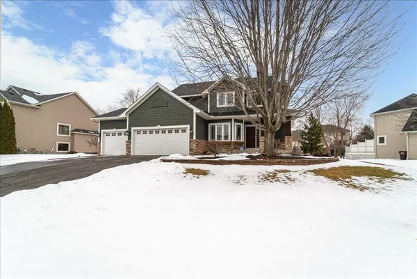 $525,000 | 309 Arabian Drive, Jordan, MN 55352