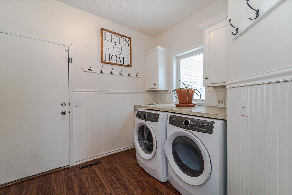 309 Arabian Drive Jordan, MN 55352 - Photo 23 of 71