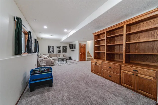 $525,000 | 309 Arabian Drive, Jordan, MN 55352