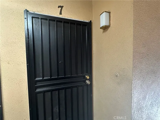 $399,000 | 3060 Vineland Avenue, Unit 7, Baldwin Park, CA 91706