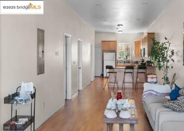 $950 | 3433 Haven Downstairs, Unit DOWNSTAIRS #1, Oakland, CA 94608