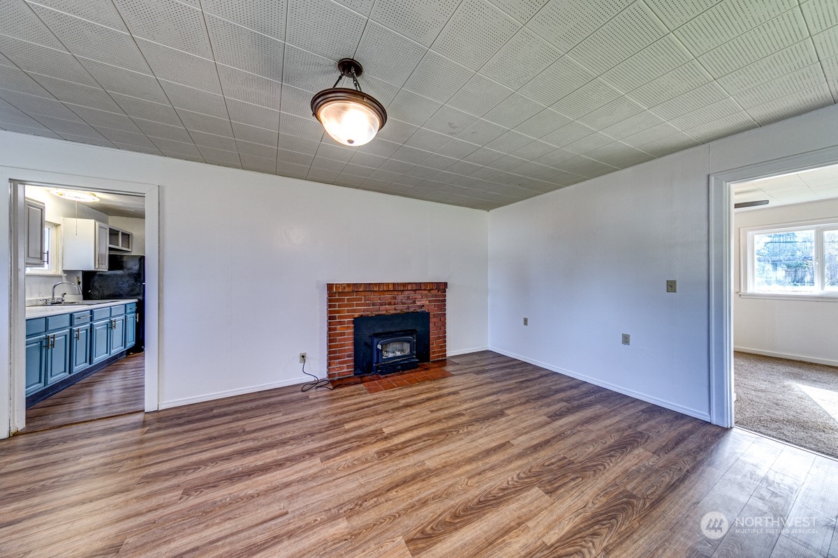 3917 South Mt Angeles Road Port Angeles, WA 98362 - Photo 3 of 34 Gallery Image 3
