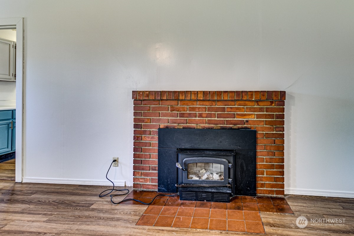 3917 South Mt Angeles Road Port Angeles, WA 98362 - Photo 6 of 34 Gallery Image 6