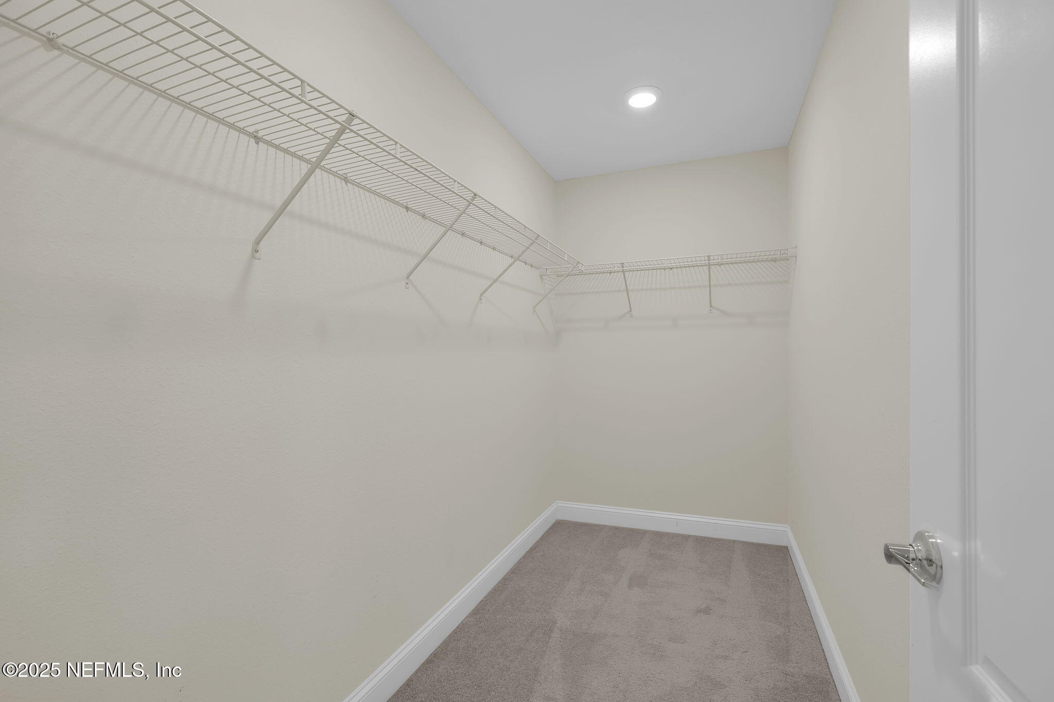 334 Clifton Bay Loop St. Johns, FL 32259 - Photo 22 of 60 a view of a room