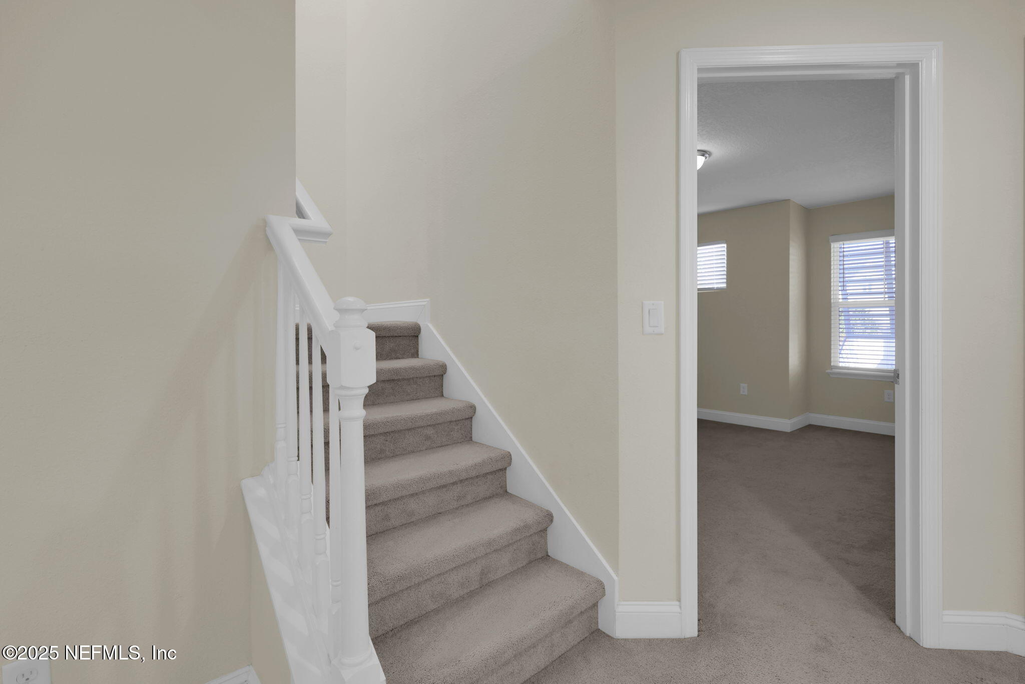334 Clifton Bay Loop St. Johns, FL 32259 - Photo 29 of 60 a view of a hallway with wooden floor and entryway