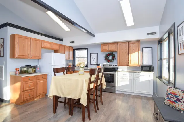 $190,000 | 285 Pokegama Avenue West, Henriette, MN 55036