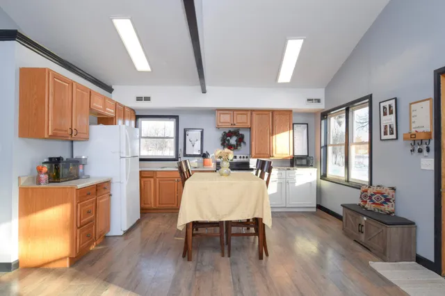 $190,000 | 285 Pokegama Avenue West, Henriette, MN 55036