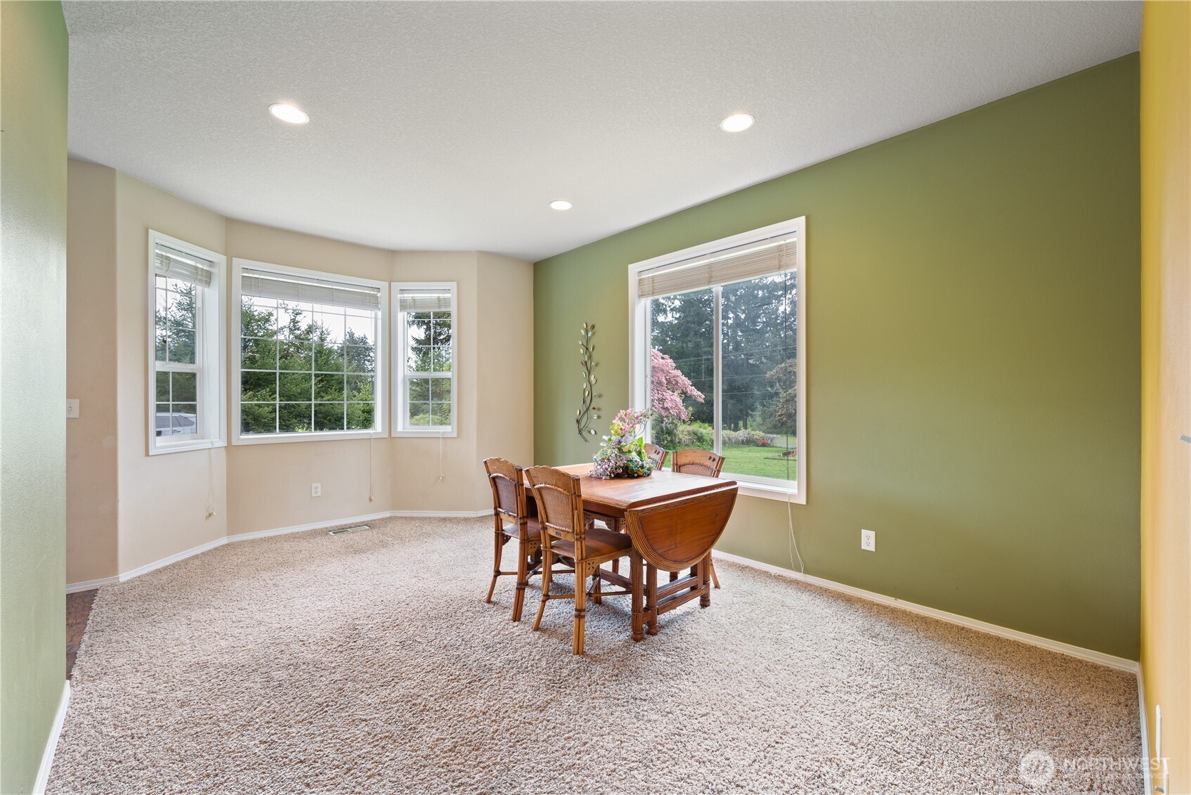 2208 Coal Creek Road Longview, WA 98632 - Photo 13 of 40