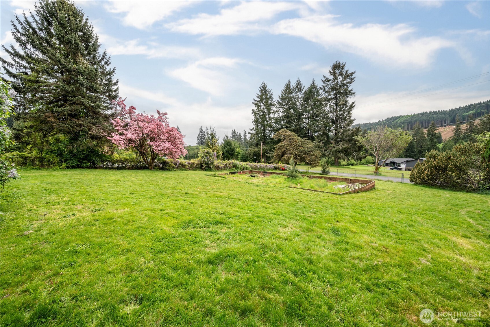 2208 Coal Creek Road Longview, WA 98632 - Photo 33 of 40