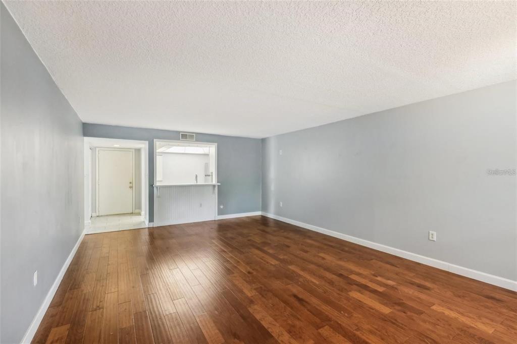 610 Cranes Way, Unit 207 Altamonte Springs, FL 32701 - Photo 4 of 27
