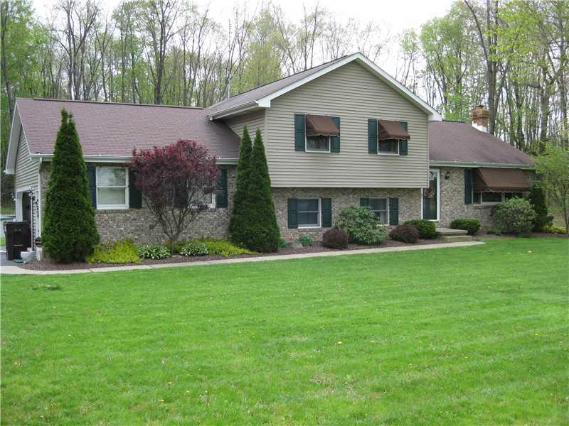 321 Heasley Road Pulaski, PA 16143 - Photo 1 of 22 Exterior Front.