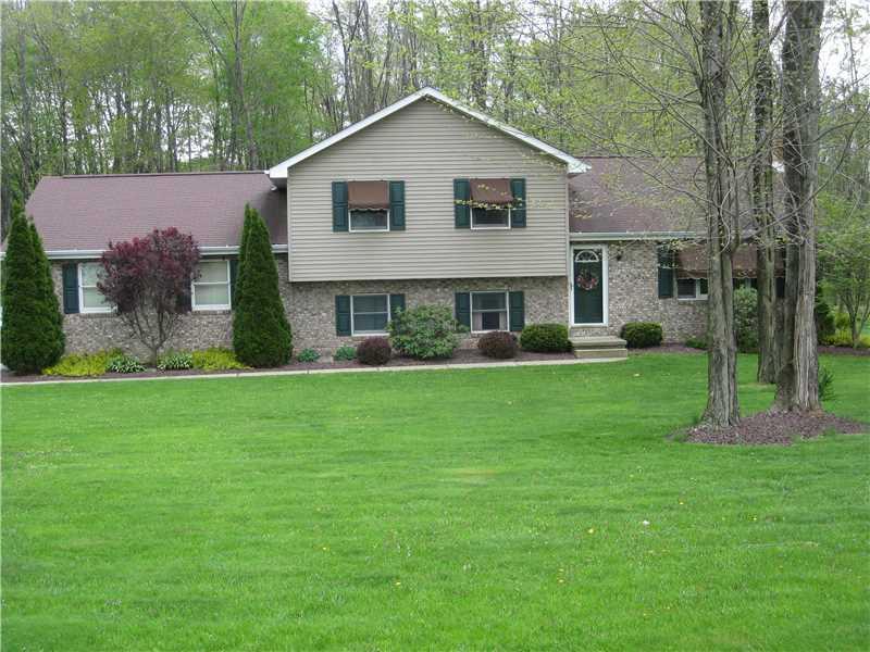 321 Heasley Road Pulaski, PA 16143 - Photo 2 of 22 Exterior Front.