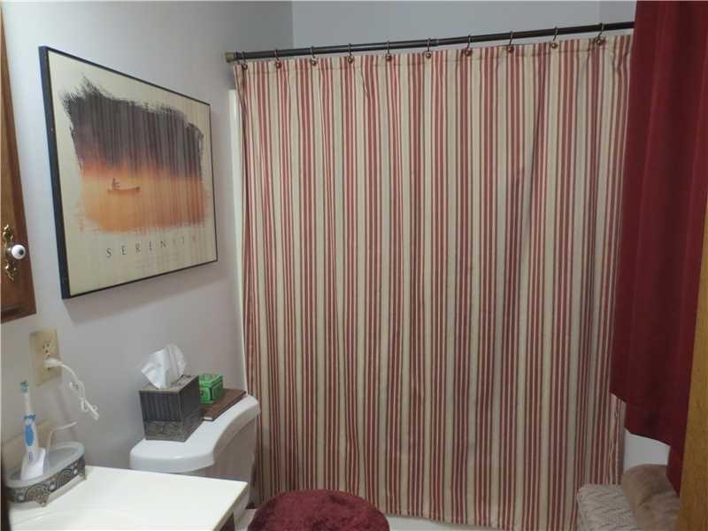 321 Heasley Road Pulaski, PA 16143 - Photo 14 of 22 Master Bath/Spa.