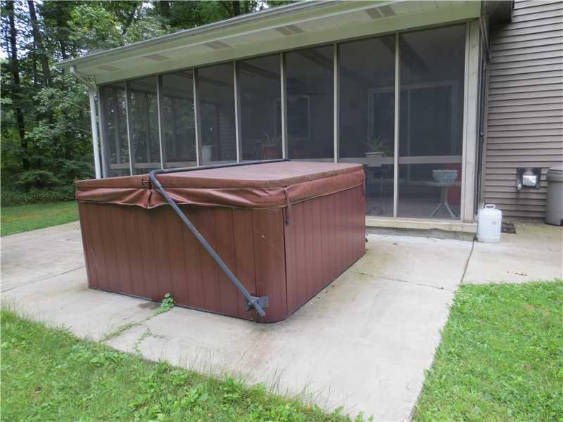 321 Heasley Road Pulaski, PA 16143 - Photo 20 of 22 Exterior Back.