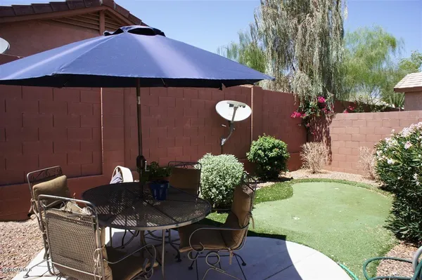 $1,950 | 16842 South 23rd Street, Phoenix, AZ 85048
