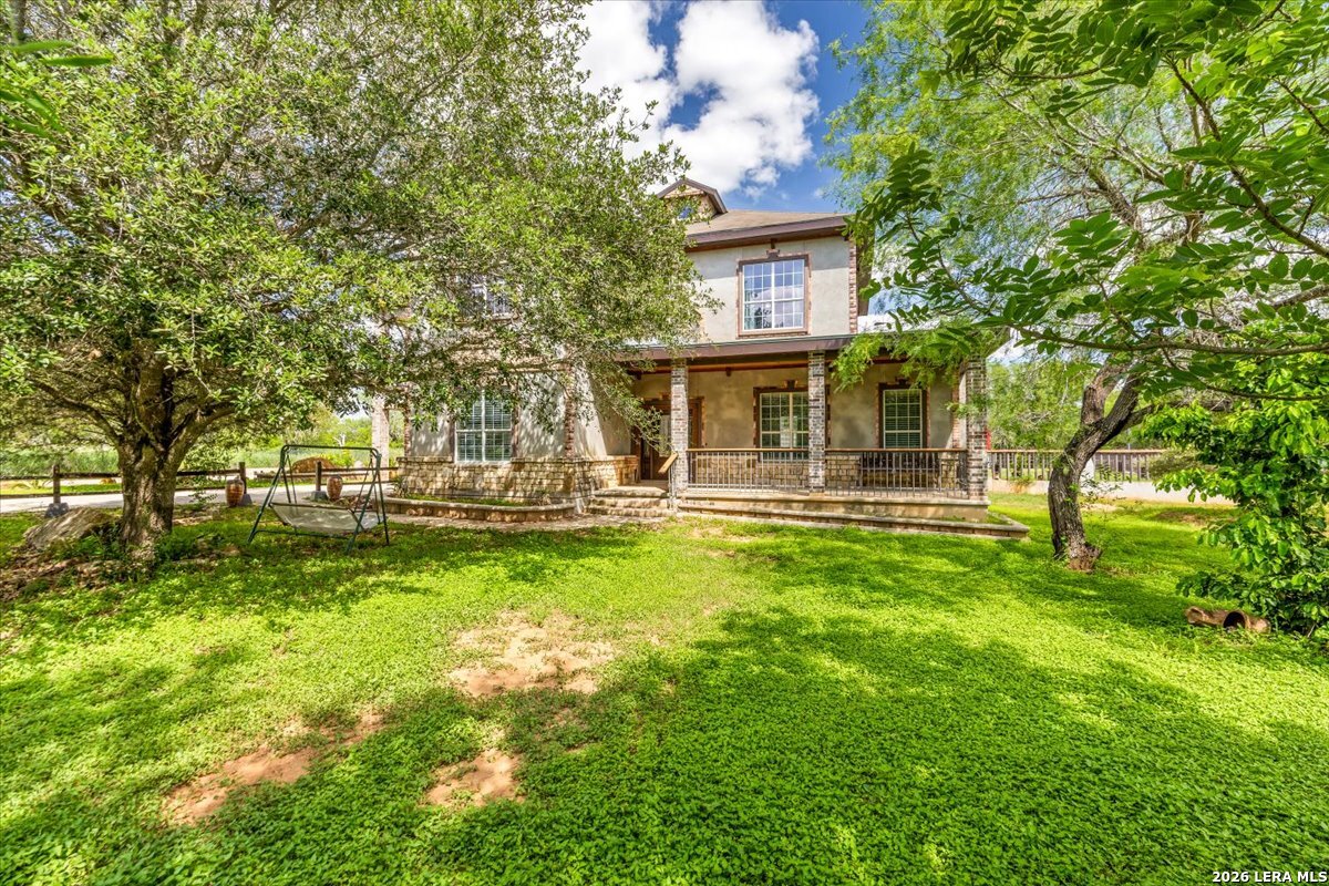 19590 Leal Road San Antonio, TX 78221 - Photo 3 of 42