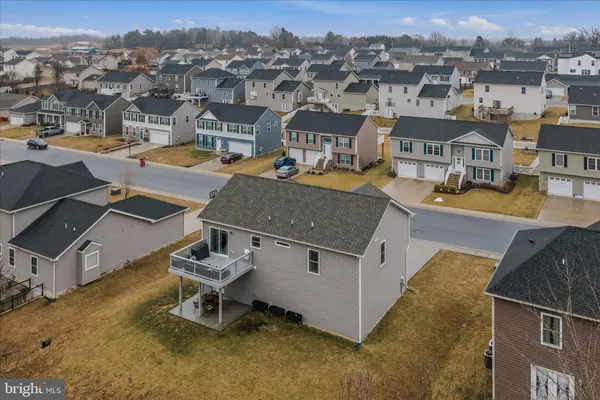$382,500 | 174 Brant Lane, Martinsburg, WV 25403