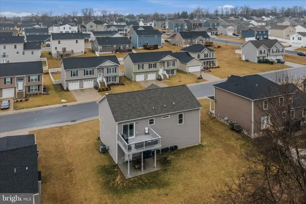 $382,500 | 174 Brant Lane, Martinsburg, WV 25403