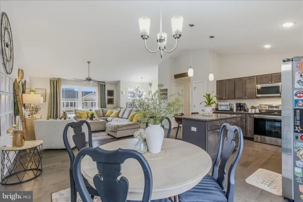 $382,500 | 174 Brant Lane, Martinsburg, WV 25403