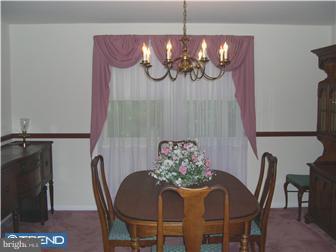 141 Hamilton Road Marlton, NJ 08053 - Photo 3 of 12 Dining Room
