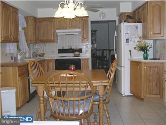 141 Hamilton Road Marlton, NJ 08053 - Photo 4 of 12 Kitchen