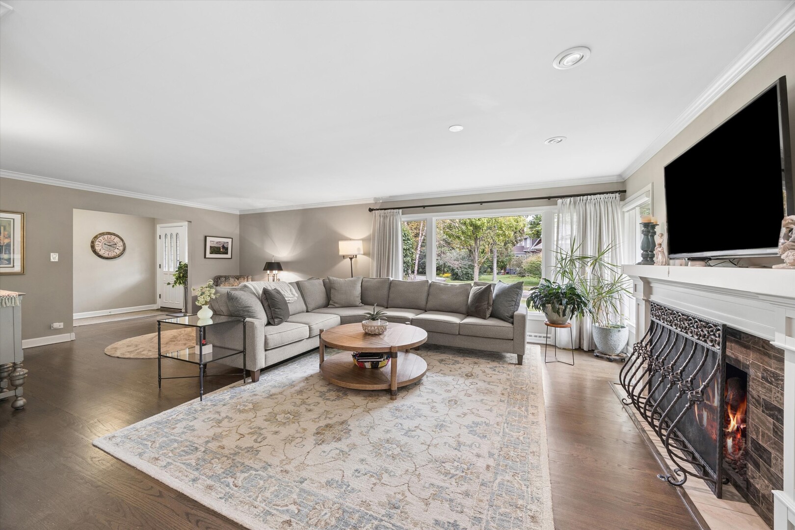 110 South Herbert Road Riverside, IL 60546 - Photo 13 of 33 Gallery Image 13
