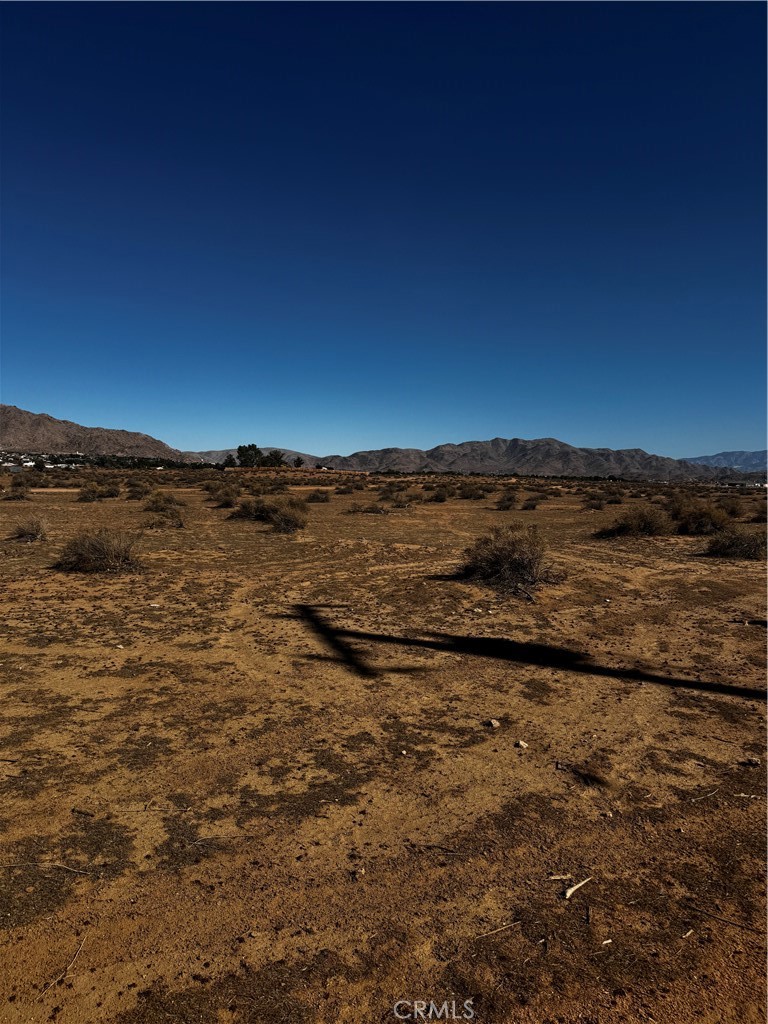 0 Waalew Road Apple Valley, CA 92307 - Photo 1 of 4 a view of ocean view with beach