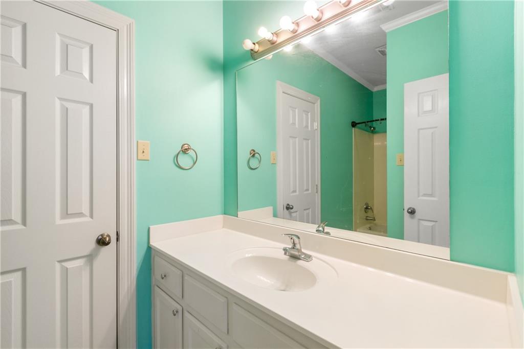 5253 Brightside View Drive, Unit B Baton Rouge, LA 70820 - Photo 9 of 15 Gallery Image 9