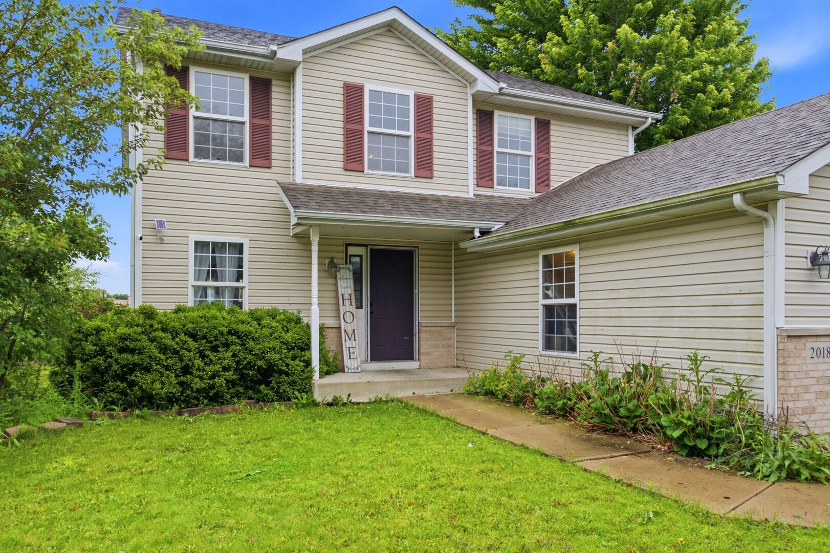 2018 Alpine Way Plainfield, IL 60586 - Photo 4 of 45