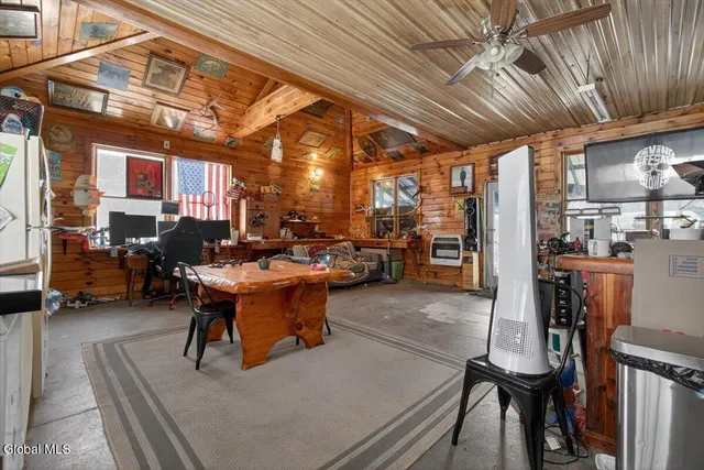 $255,000 | 3921 Highway 20, Schodack, NY 12123