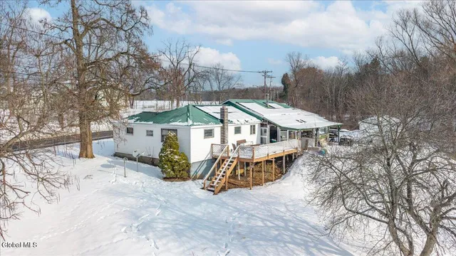 $255,000 | 3921 Highway 20, Schodack, NY 12123