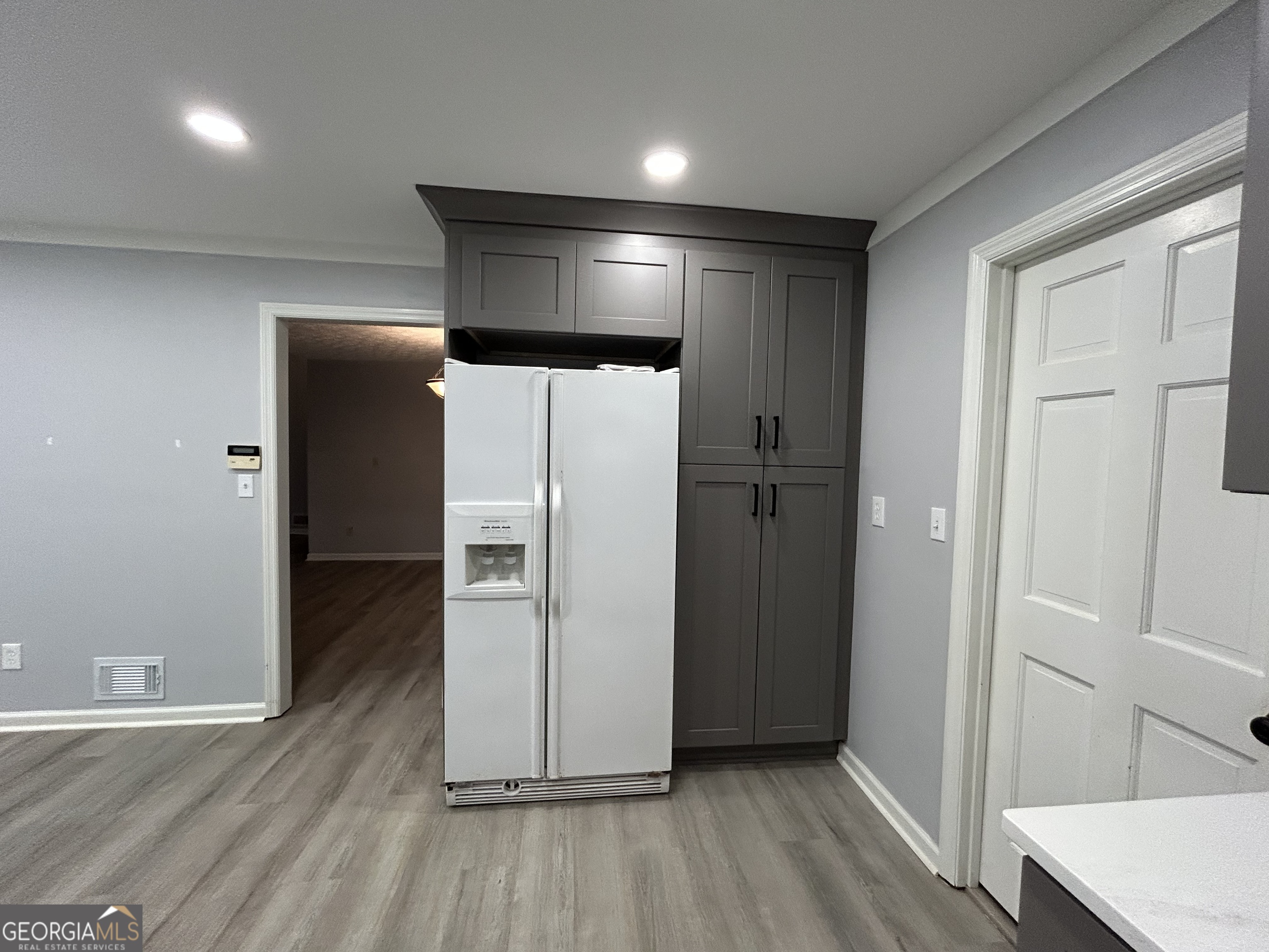 3608 Downing Street Marietta, GA 30066 - Photo 5 of 25