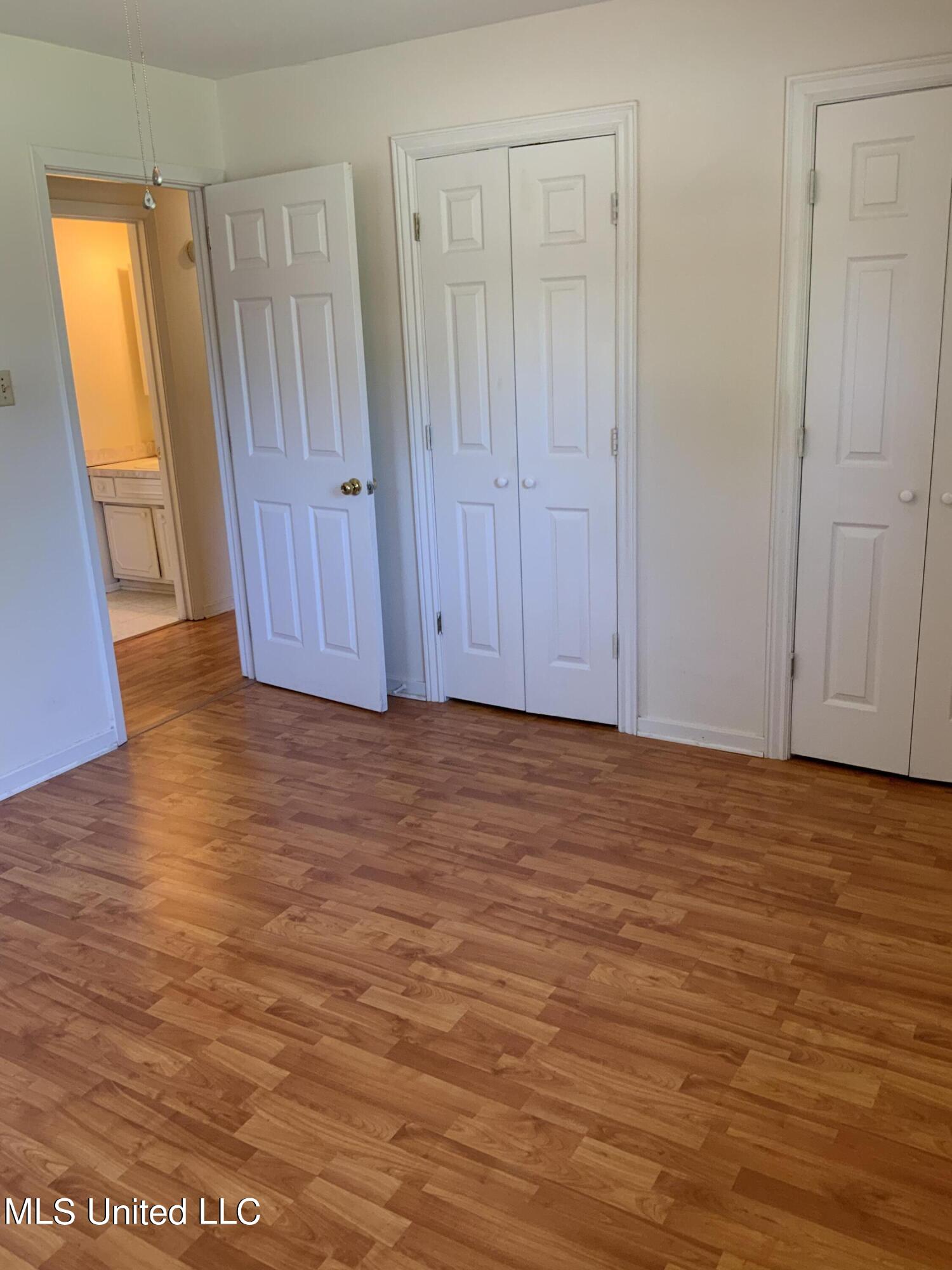 6505 Columbus Circle Ocean Springs, MS 39564 - Photo 10 of 18 E8A233D1-0963-4720-8DA9-096E3F66B05E