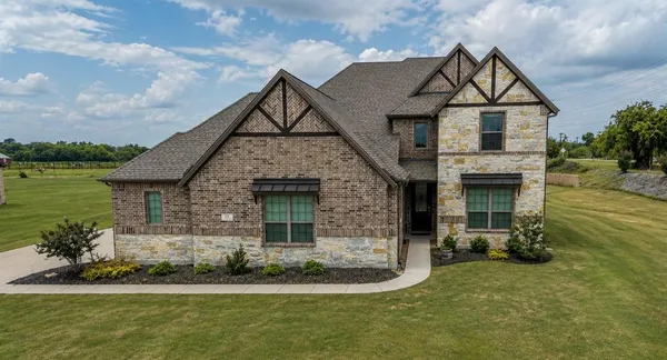 $675,000 | 25 Morrison Road, Howe, TX 75459