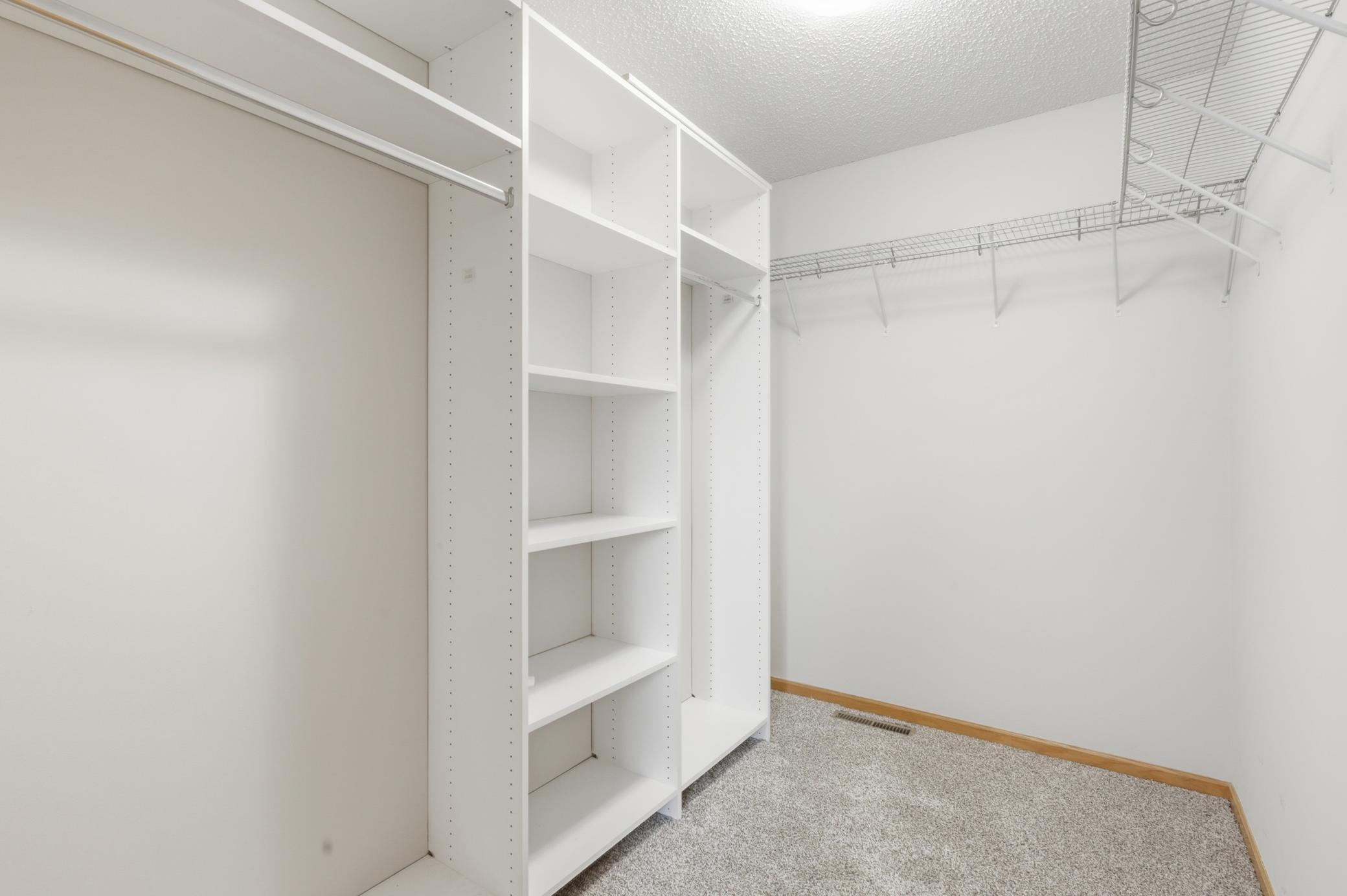 4552 Blaylock Way, Unit 4301 Inver Grove Heights, MN 55076 - Photo 22 of 41