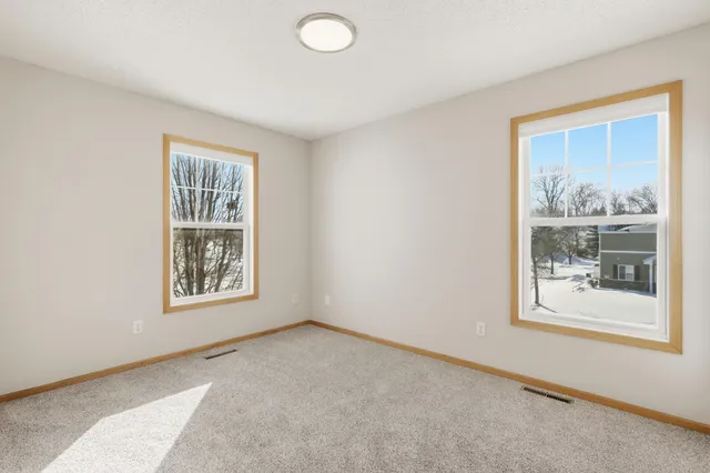 $375,000 | 4552 Blaylock Way, Unit 4301, Inver Grove Heights, MN 55076