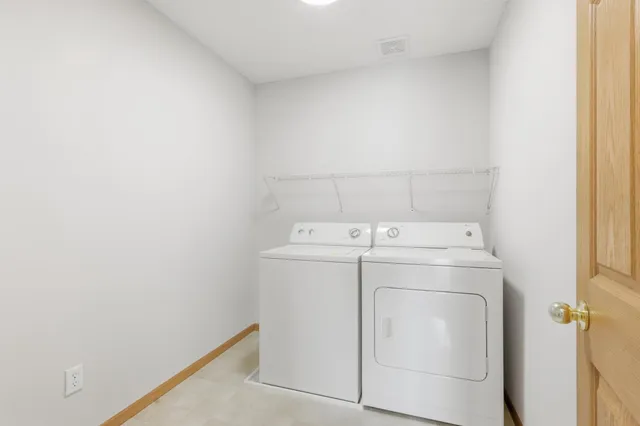 $375,000 | 4552 Blaylock Way, Unit 4301, Inver Grove Heights, MN 55076