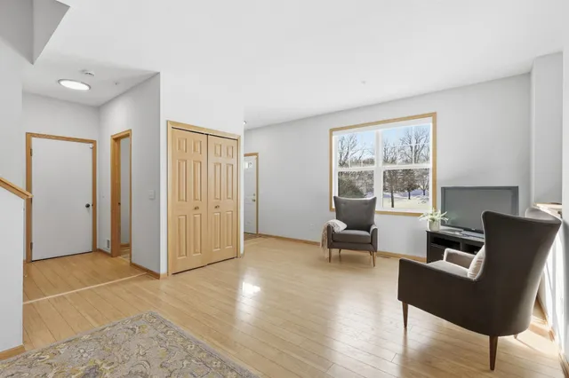 $375,000 | 4552 Blaylock Way, Unit 4301, Inver Grove Heights, MN 55076