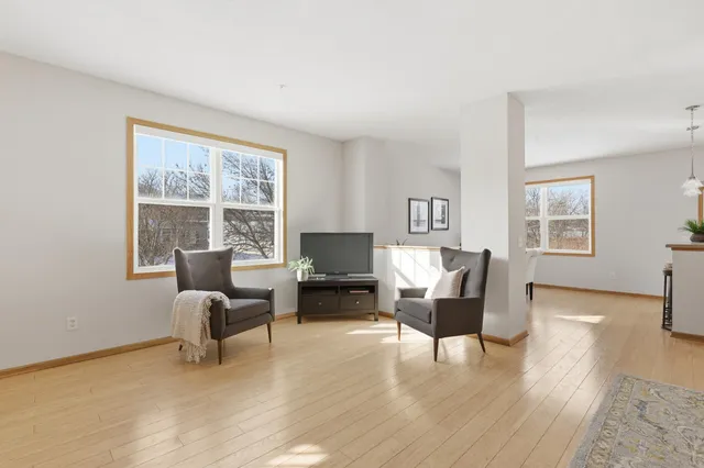 $375,000 | 4552 Blaylock Way, Unit 4301, Inver Grove Heights, MN 55076