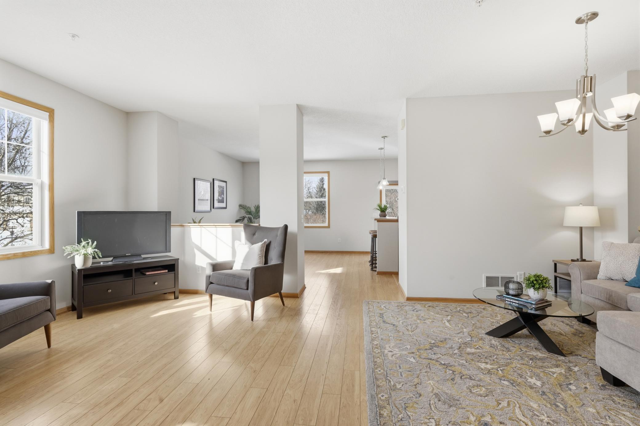 4552 Blaylock Way, Unit 4301 Inver Grove Heights, MN 55076 - Photo 5 of 41