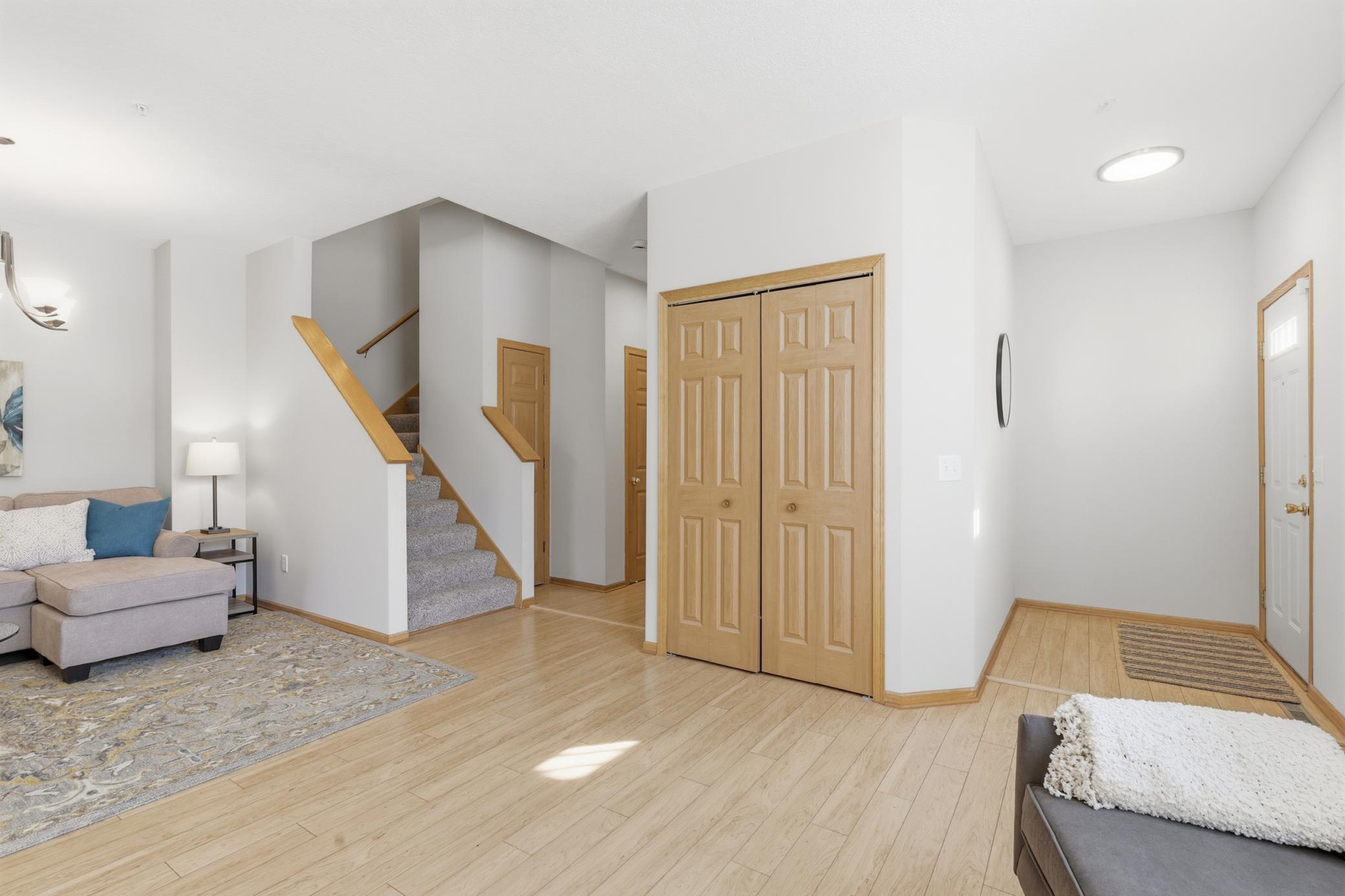 4552 Blaylock Way, Unit 4301 Inver Grove Heights, MN 55076 - Photo 8 of 41