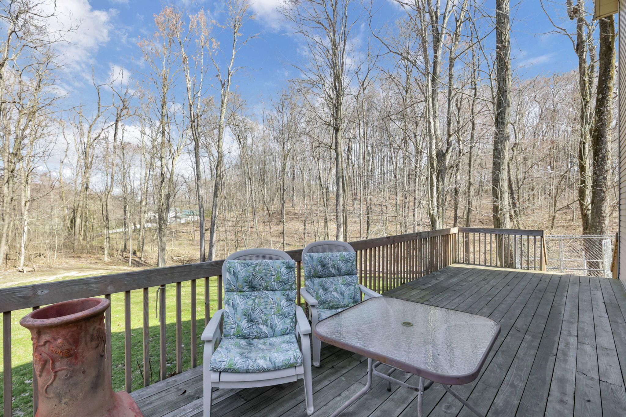 5137 Pleasant Chapel Road Southeast Newark, OH 43056 - Photo 63 of 77 Deck