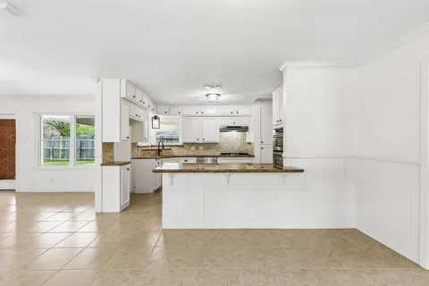 $535,000 | 2038 Viking Drive, Houston, TX 77018