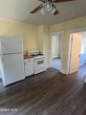 $1,950 | 29 Craig Street, Watervliet, NY 12189