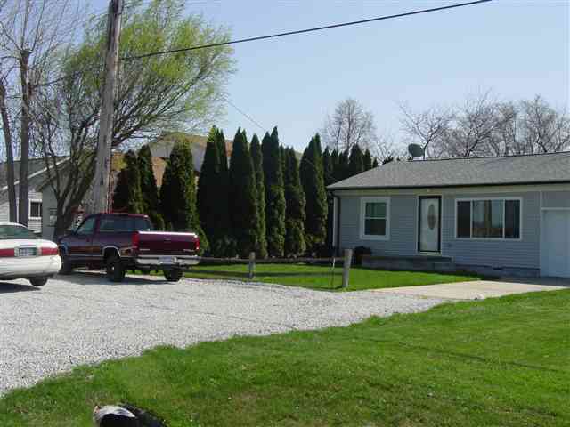 6365 Dyke Road Algonac, MI 48001 - Photo 5 of 30 31198449-4.JPG