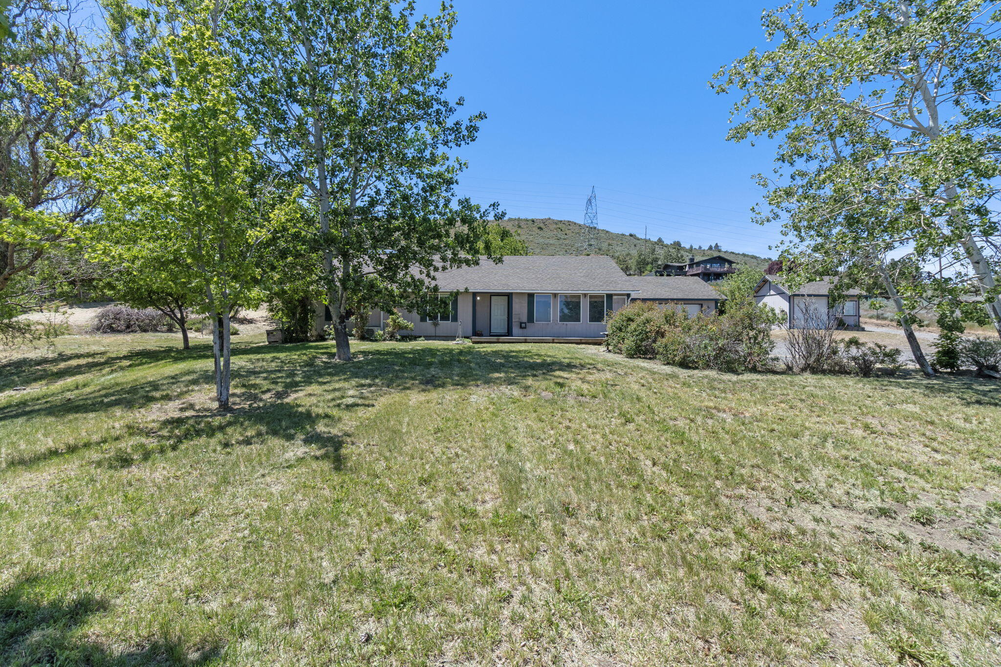 2630 Frontage Road Klamath Falls, OR 97601 - Photo 6 of 72 a house view with a garden space