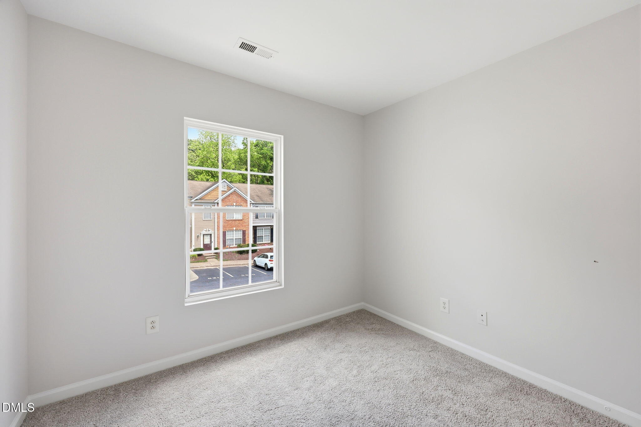 8211 Clasara Circle Raleigh, NC 27613 - Photo 27 of 36